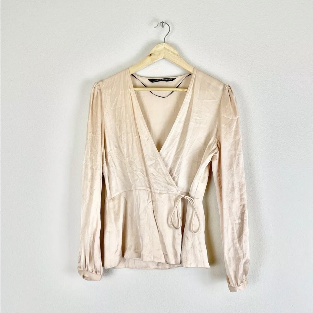 Zara Blouse Small Womens Pink Satin V-Neck Long Sleeve Genuine Wrap Top Viscose - Picture 4 of 12